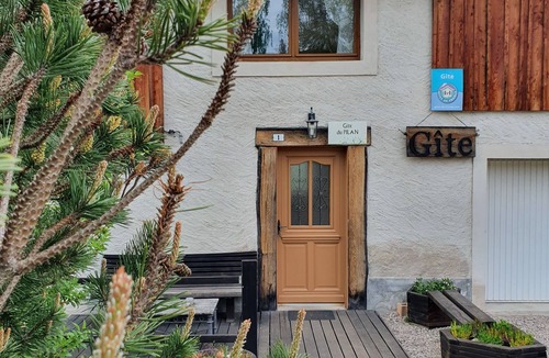Portieux House | Moulin à Eau Le Pilan * Pizza oven, table soccer, table tennis, swimming pool, spa, sauna