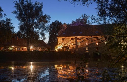Louhans Hotel | Moulin de Bourgchateau