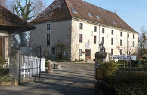 Louhans Hotel | Moulin de Bourgchateau
