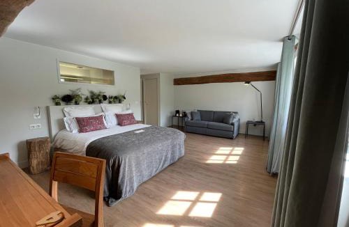 Clairefontaine-en-Yvelines Bed & Breakfast | Moulin de Vilgris