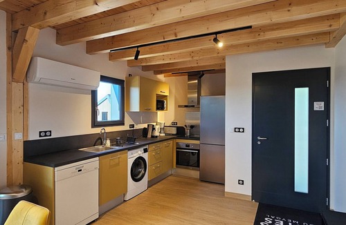 Queyrieres Ski Chalet | Mounier: Gites de Qualité Avec vue sur les Montagnes de Haute-loire