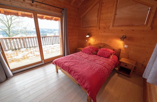 Foncine-le-Haut Ski Chalet | Mountain chalet