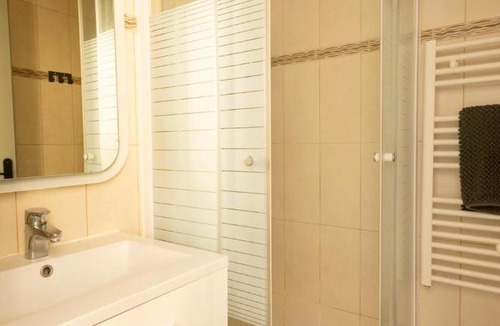 Chalon-sur-Saone Apartment | Music Home# Voyage en Harmonie# centre ville & Gare