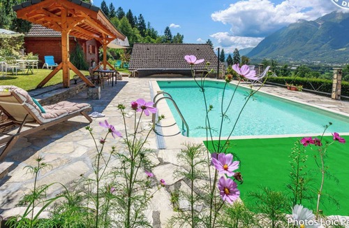Monthion House | MY CABIN IN CANADA - MONTHION