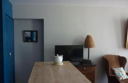 Autun Apartment | Nénuphar