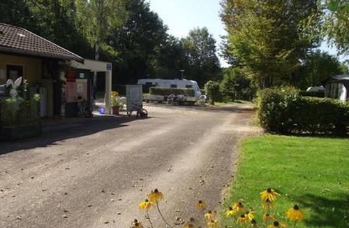 Travexin Cottage | Nature chalet with terrace and parking in Mélisey