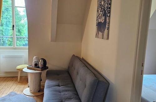 Mont-sous-Vaudrey Apartment | Nature getaway at the château - woodland ambience & calm