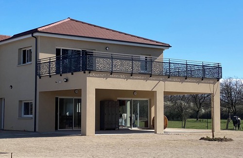 Roye Apartment | NEW 90 m2 APARTMENT, 50m2 Terrace