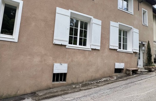 Salins-les-Bains Apartment | New apartment - 55m2 - "Nid d'argile" 700m from the spa