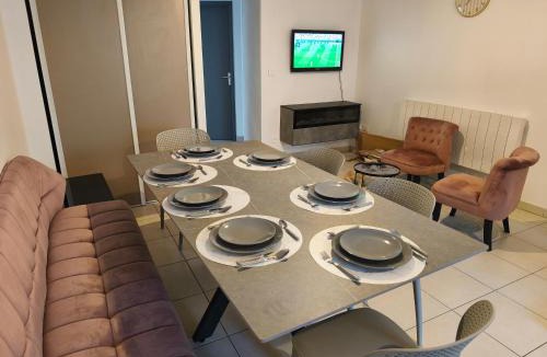 Champagnole Apartment | NEW! Appartement PrixMalin 1 à 7 personnes