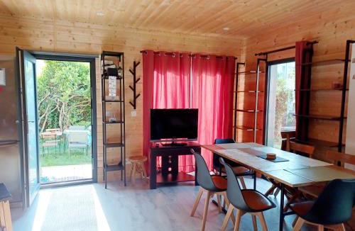 Bagneux House | New modern 80 m2 house, peaceful haven, 10' from RER B