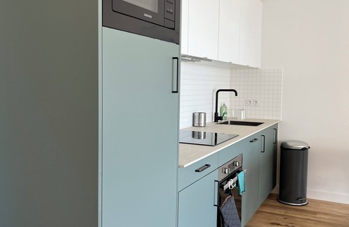 Rosny-sous-Bois Apartment | New refurbished appartement with a view, on new metro line 11