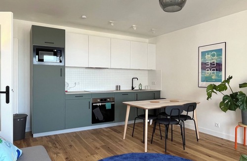 Rosny-sous-Bois Apartment | New refurbished appartement with a view, on new metro line 11