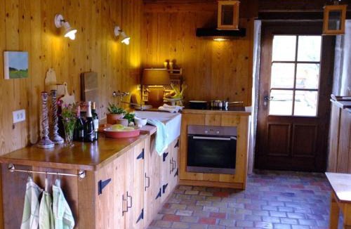 Saint-Pierre-le-Vieux Apartment | Nice apartment in Olsberg