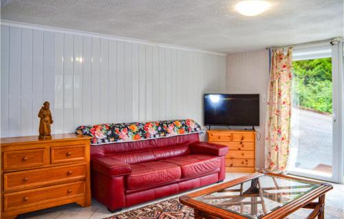 Chambornay-les-Pin Apartment | Nice Apartment In Chambornay-Lès-Pin