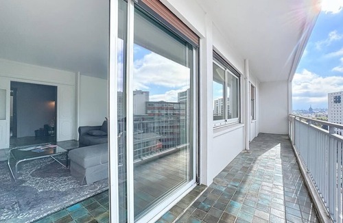 Montjuzet Apartment | Nice apartment /Balcony and Parking, sleeps 6