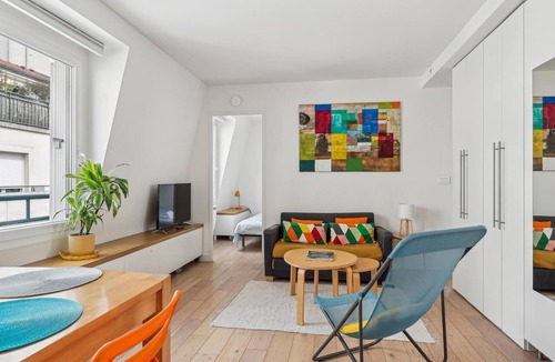 Quartier Sainte-Marguerite Apartment | Nice apartment in the heart of Paris by Weekome