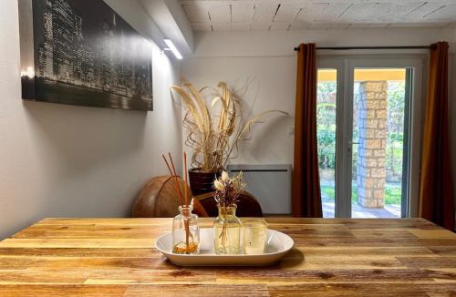 Chateauneuf-du-Rhone Apartment | Nice App Private Parking, Garden, Furnished Terrace