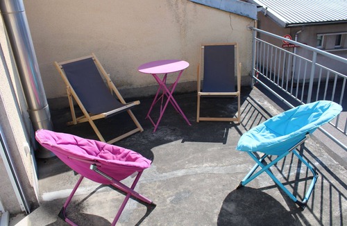 Darney House | Nice house with all comforts, 2 bedrooms, near spa towns, free parking