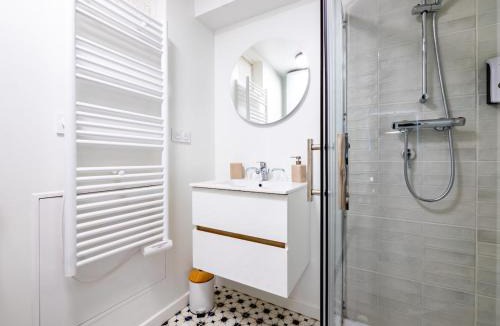 Annonay Apartment | Nid Montgolfières Cozy 1 bedroom apartment City center 4 people