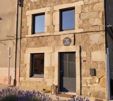 Aboen House | Nid Romantique avec Sauna & Balnéo Privés - ChezBross' La Parenthèse