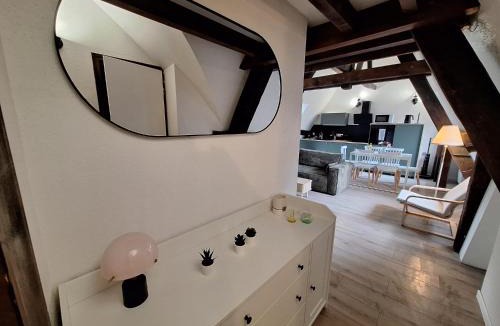 Besancon Old Town Apartment | Nid sous les toits calme & cosy - Hypercentre Besançon