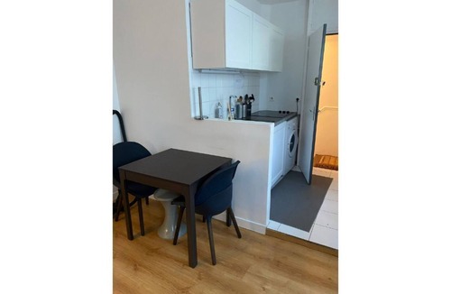 Arcueil Apartment | Noah Apartment