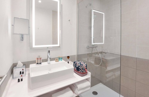Annemasse Hotel | Novotel Annemasse Centre - Porte de Genève
