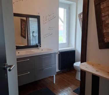 Digoin Bed & Breakfast | o rives du canal LA PETITE SUITE