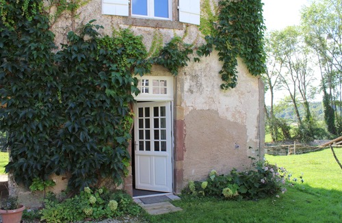 Morizecourt House | Old converted wine press, swimming pool, bucolic, ideal for 2 families