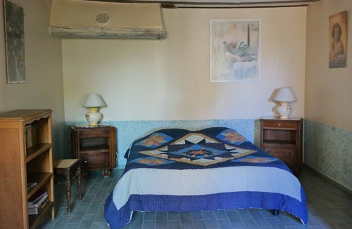 Abergement-le-Grand House | Old farm from Jura with individual entrance, for 5 persons. Quiet shaded village