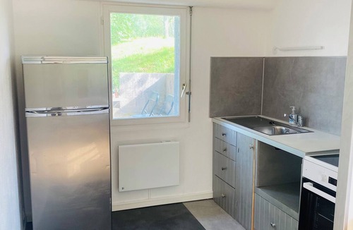 Villersexel Apartment | One-bedroom apartment with private spa