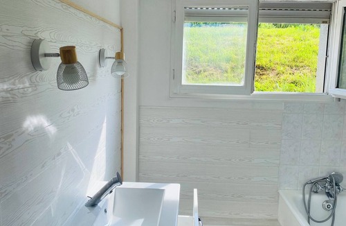 Villersexel Apartment | One-bedroom apartment with private spa