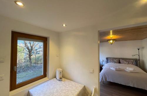 Etrembieres Apartment | Panorama Saleve - Swiss Border - Bus to Geneva