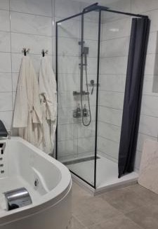 Charmes-sur-Rhone Apartment | Parenthèse détente à 2 ou plus proche via Rhôna