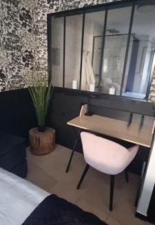 Charmes-sur-Rhone Apartment | Parenthèse détente à 2 ou plus proche via Rhôna