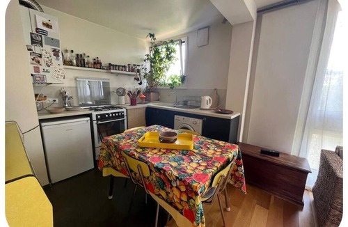 Belleville Apartment | PARIS CHIC SOHO