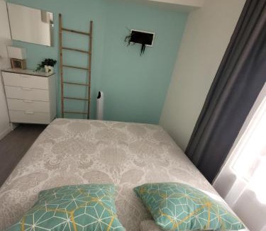 Bagneux Apartment | Paris par métro 4 - RER B - calme - patio privé