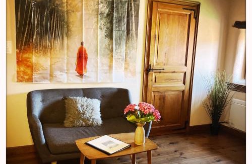 Saint-Arcons-d'Allier Bed & Breakfast | Pause bien-être & nature dans la chambre du moine