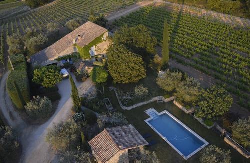 Vaison-la-Romaine Cottage | Peace and tranquility for 2 in the heart of Provence.