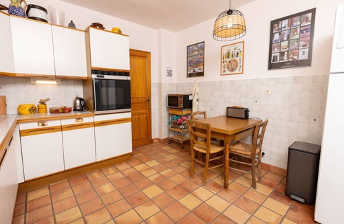 Vaison-la-Romaine House | Peace and space in Vaison-la-Romaine for 16 people.