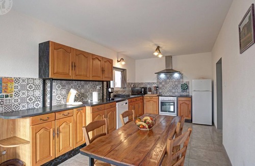 Regny Cottage | Peaceful 3-bedroom house with fireplace and pet-friendly