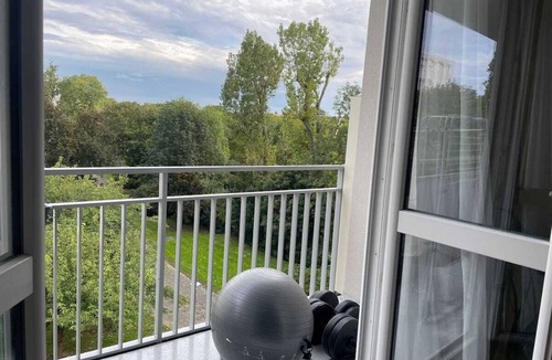 Longjumeau Apartment | Peaceful apartment 10 minutes from Orly airport and 20 minutes from Paris
