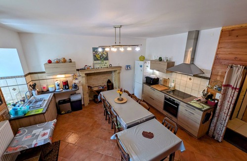 Montigny-les-Cherlieu Cottage | Peaceful lodge in forests with biking and hiking, pets allowed