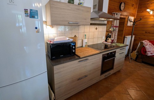 Montigny-les-Cherlieu Cottage | Peaceful lodge in forests with biking and hiking, pets allowed