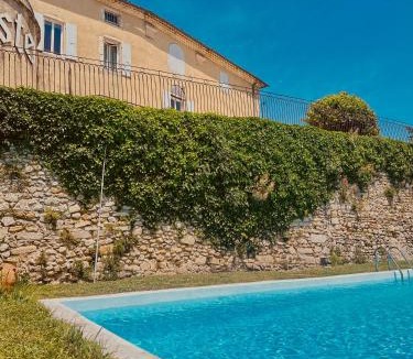 Montboucher-sur-Jabron Apartment | Peaceful retreat in Drome Provencale Castel