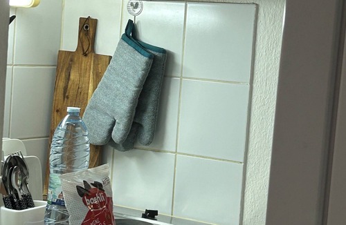 Canardiere Est Apartment | Peaceful & secure studio 10 min from the center 🏡✨