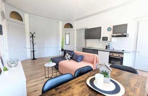 Arbois Apartment | Perle d'Arbois au Centre 75m2 2 chambres - 2SDB