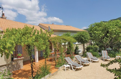 Puy-Saint-Martin House | Pet friendly home in Puy Saint Martin
