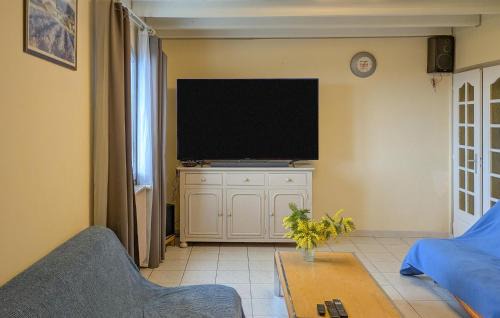 Puy-Saint-Martin House | Pet Friendly Home In Puy Saint Martin